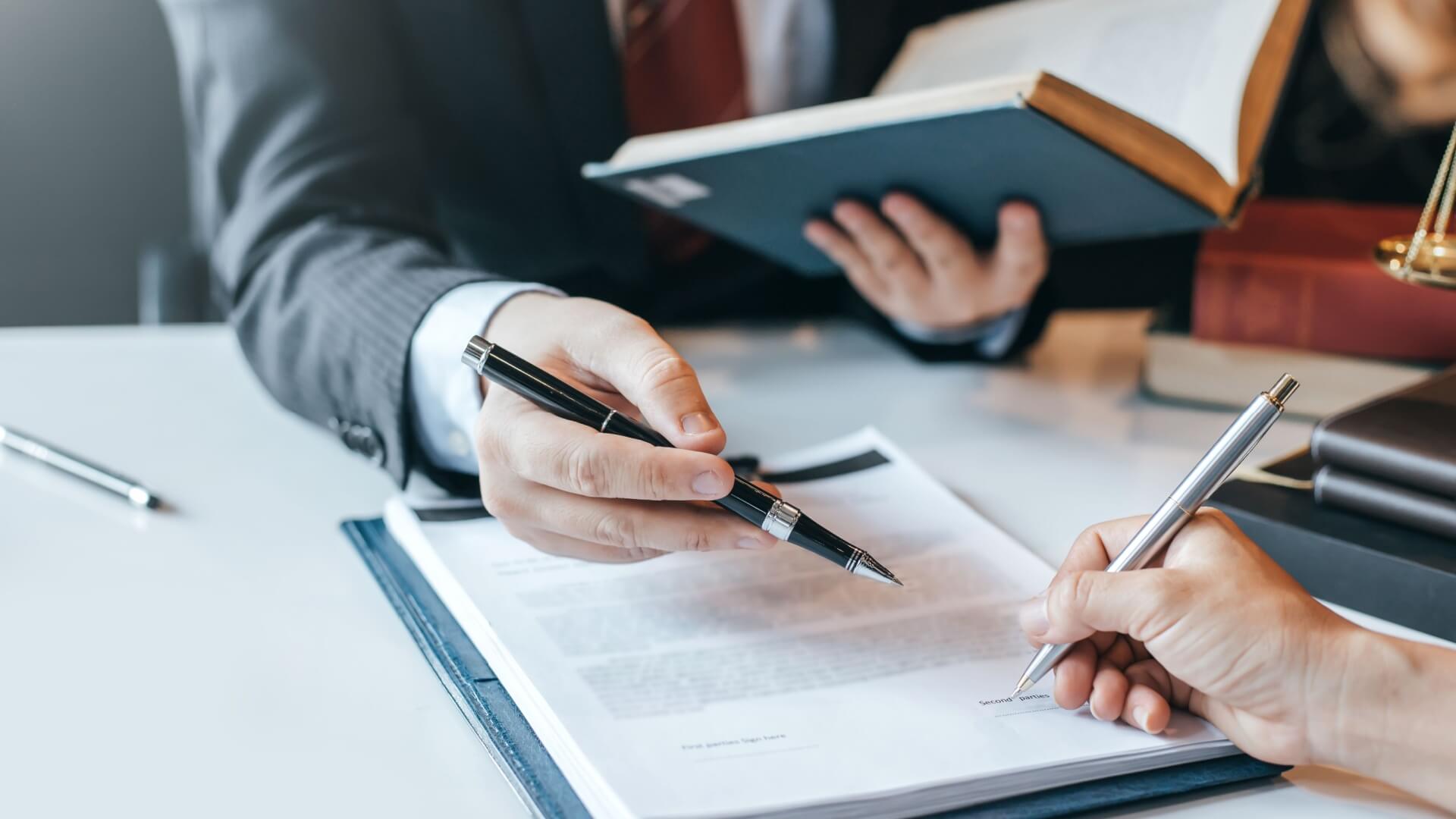 employment law advisor